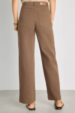 Calça larga