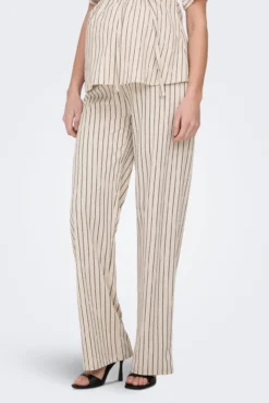 Calça maternity reta