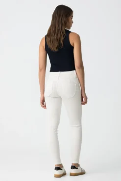 Calça Megan Cropped Flare Cintura Alta