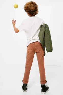 Calças 5 bolsos menino