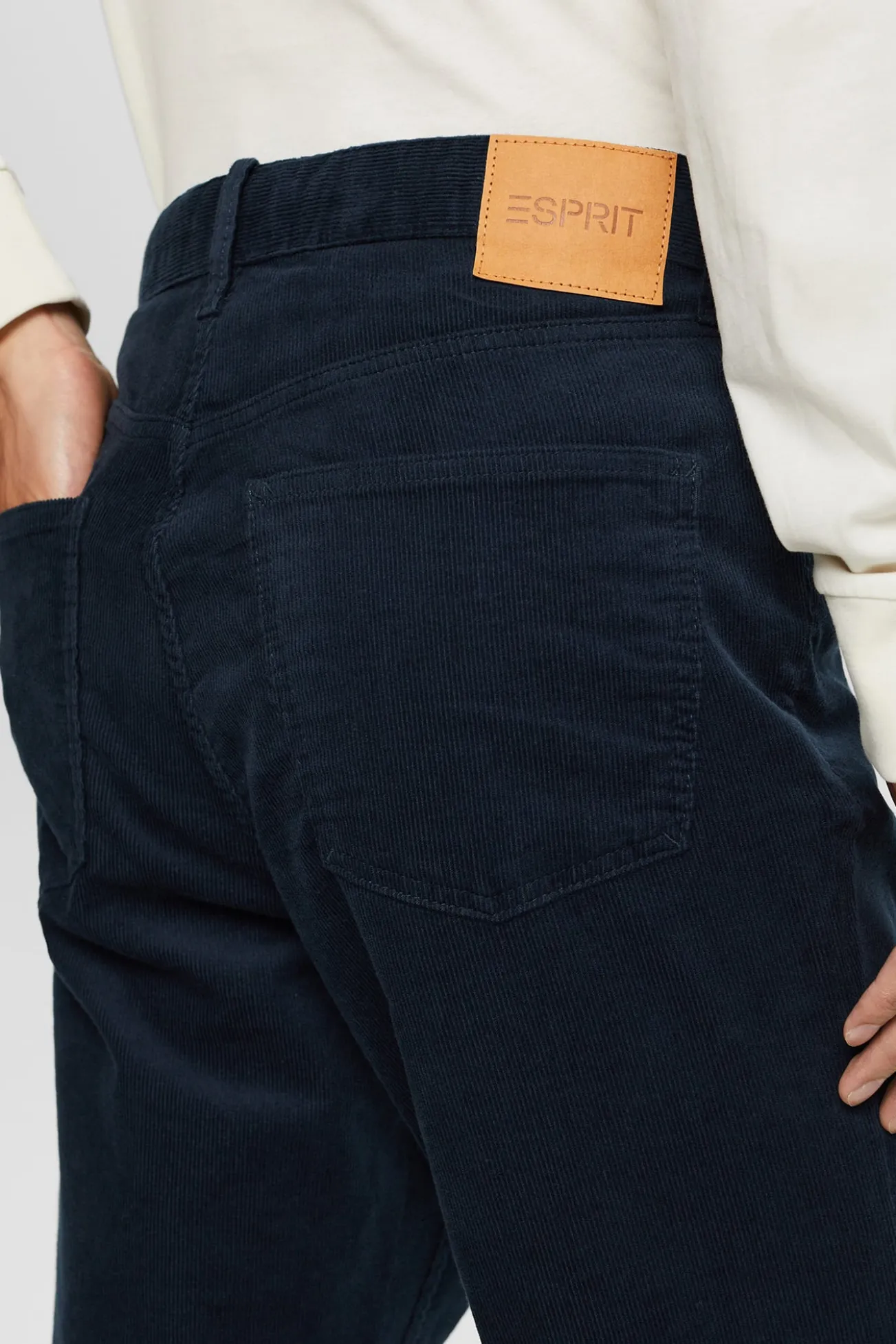 Calças básicas slim fit