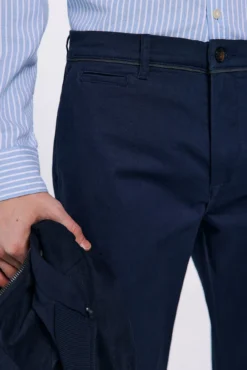 Calças chino estampado slim fit