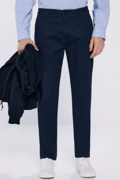 Calças chino estampado slim fit