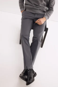 Calças chino regular fit
