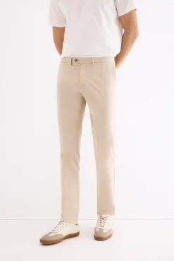 Calças chino regular fit