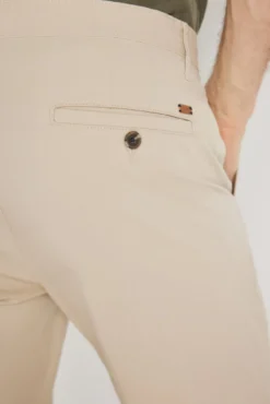 Calças chino slim