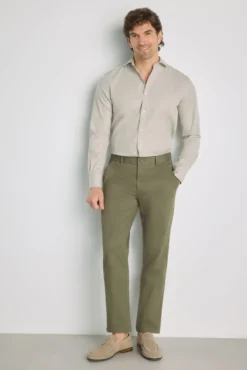 Calças chino slim