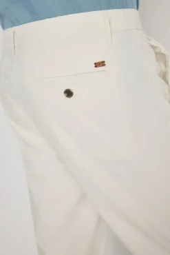 Calças chino slim