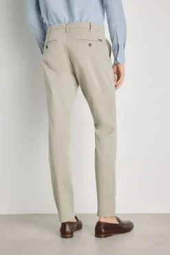 Calças chino slim fit