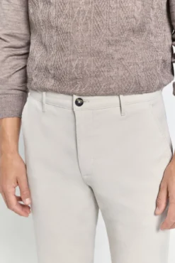 Calças chino slim fit
