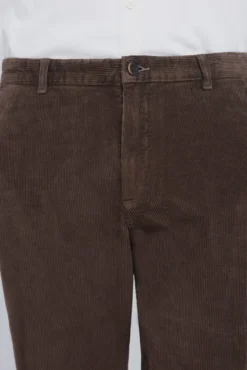 Calças chino slim fit confortável de veludo cotelê lavado