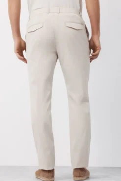 Calças chino técnicas slim leves