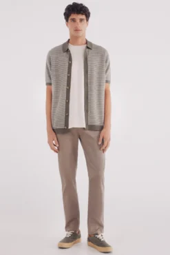 Calças estruturadas slim fit