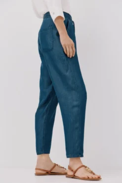 Calças fluidas tencel