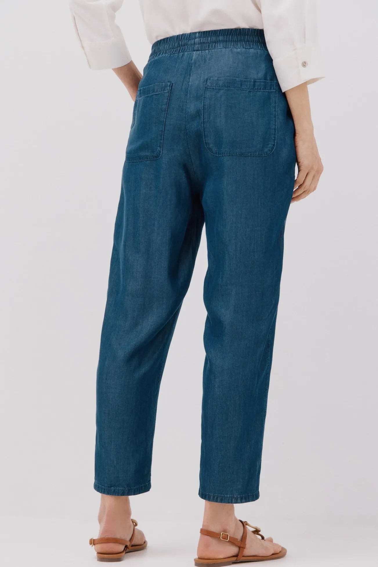 Calças fluidas tencel