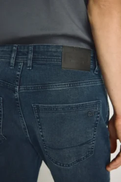 Calças jeans slim fit