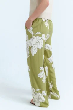 Calças largas com estampado floral