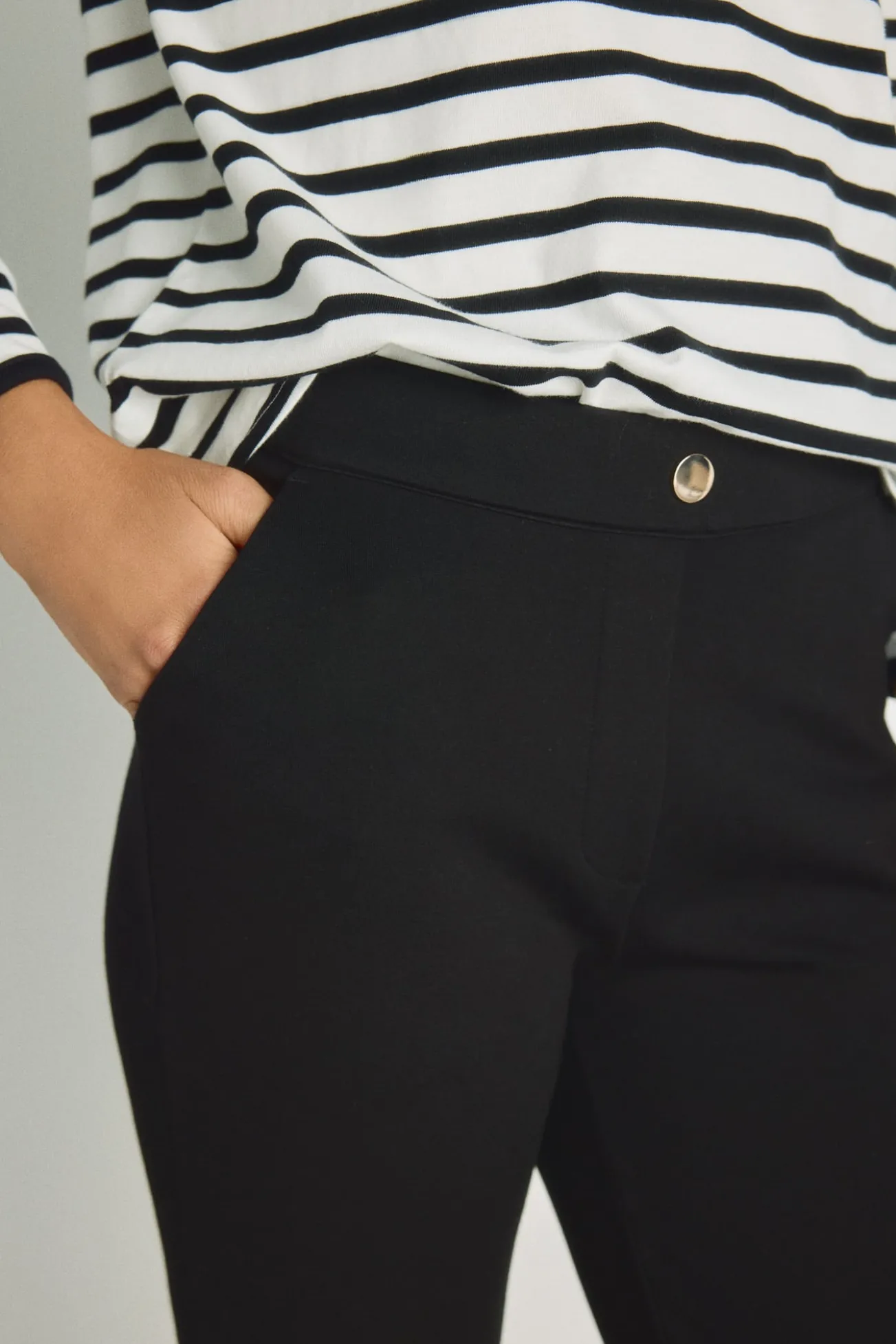 Calça slim fit confortável