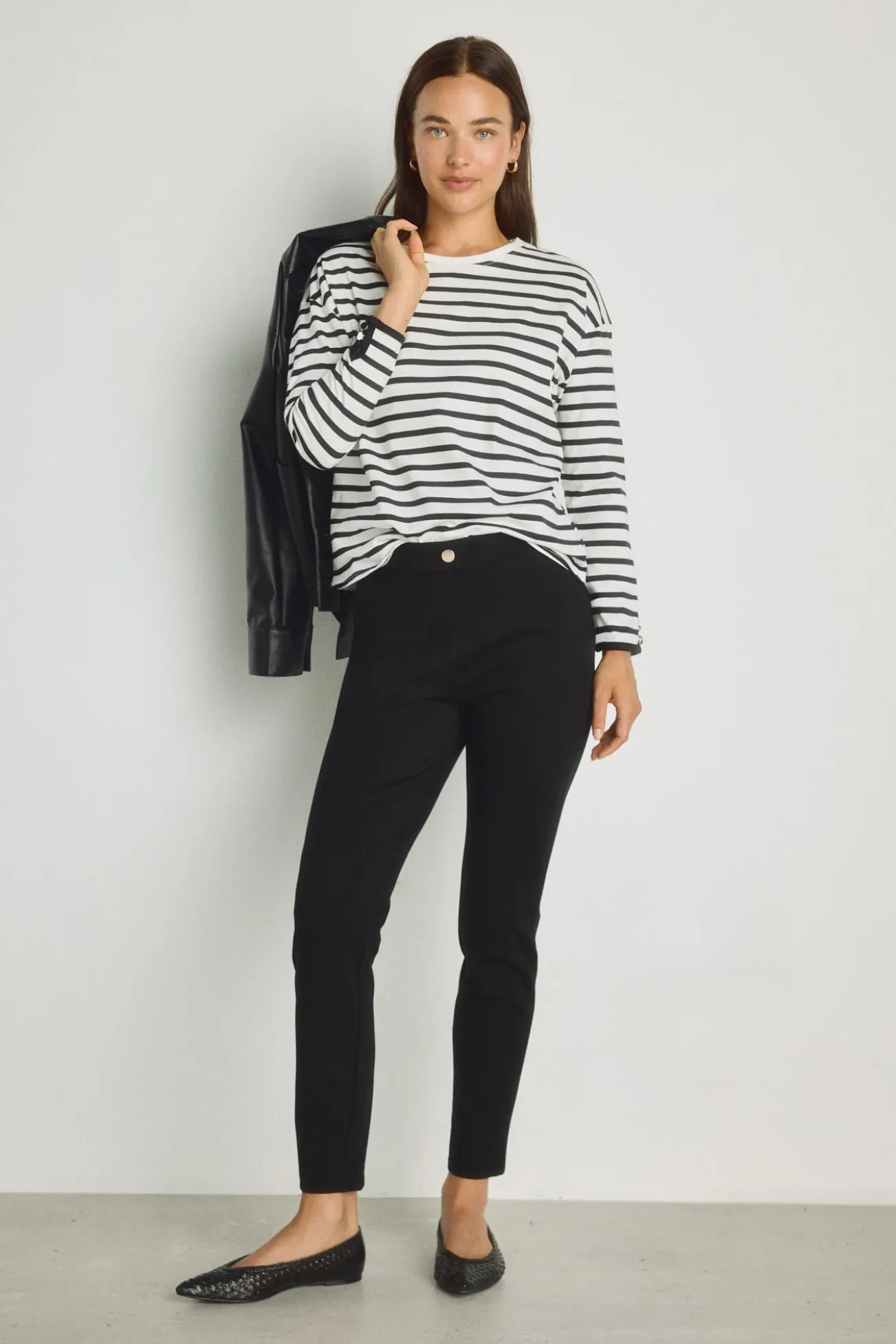 Calça slim fit confortável