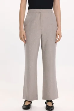 Calça social com viscose