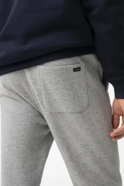 Calças Slim Fit