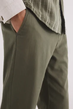 Calças slim fit espiga