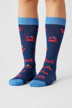 Calcetines altos Besocks de algodón orgánico color azul