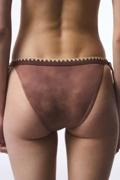Calcinha de biquíni clássica camelo