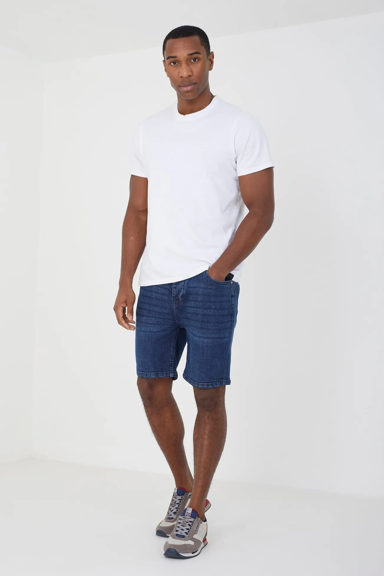 Calções denim skinny