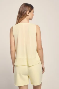 Calções de pelúcia amarelo