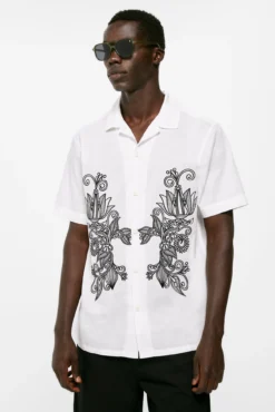 Camisa bordada