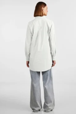 Camisa básica de algodão