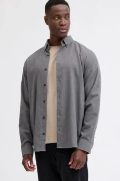 Camisa clássica de sarja