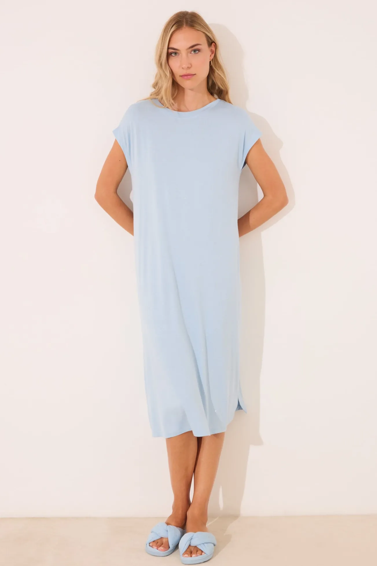 Camisa de dormir midi de viscose com glitter azul
