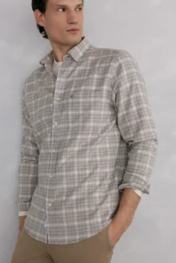 Camisa de flanela aos quadrados tecido italiano