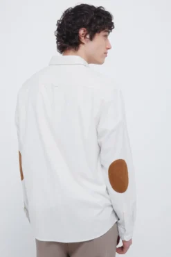 Camisa de flanela com cotoveleiras