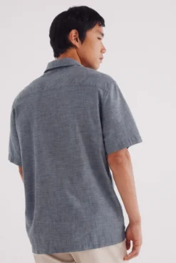 Camisa de linho de manga manga curta