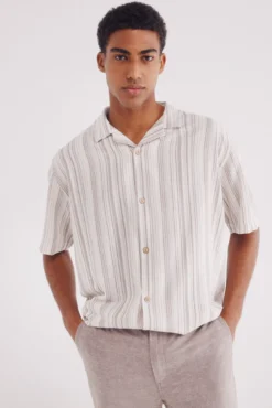 Camisa de linho viscose multi listrada de manga curta