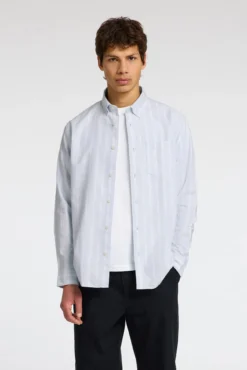 Camisa de manga comprida com bolso 100% algodão
