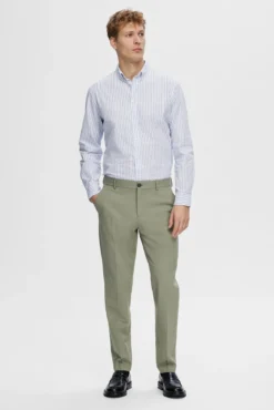 Camisa de manga comprida Slim Fit confecionada com algodão reciclado