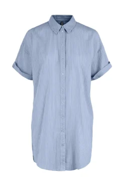 Camisa de manga curta.