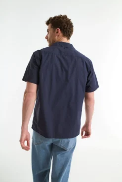 Camisa de manga curta