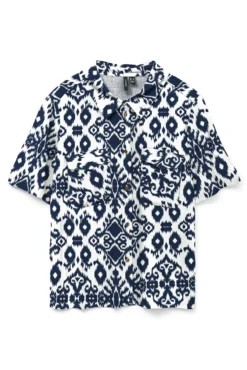 Camisa de manga curta com gola de lapela