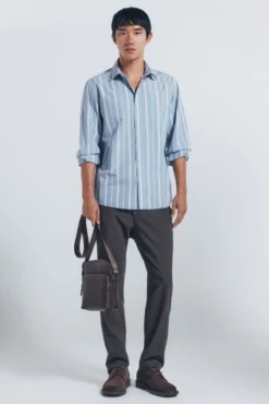 Camisa de popelina riscas