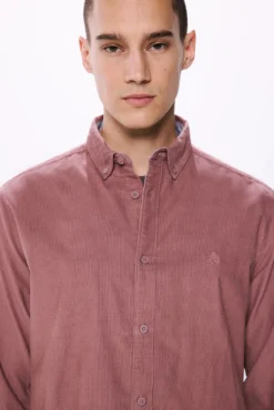 Camisa de veludo