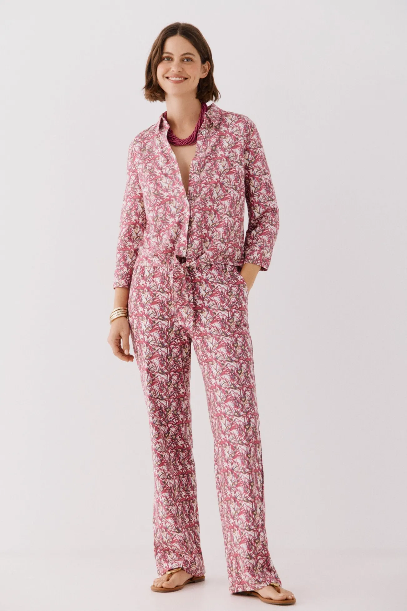 Camisa estampada con nudo