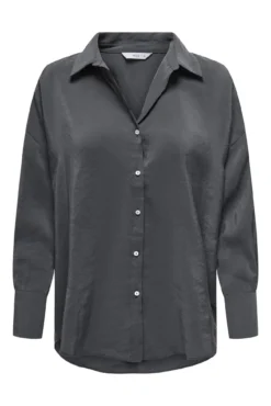 Camisa fluida e suave