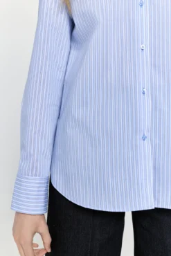 Camisa fluida riscas