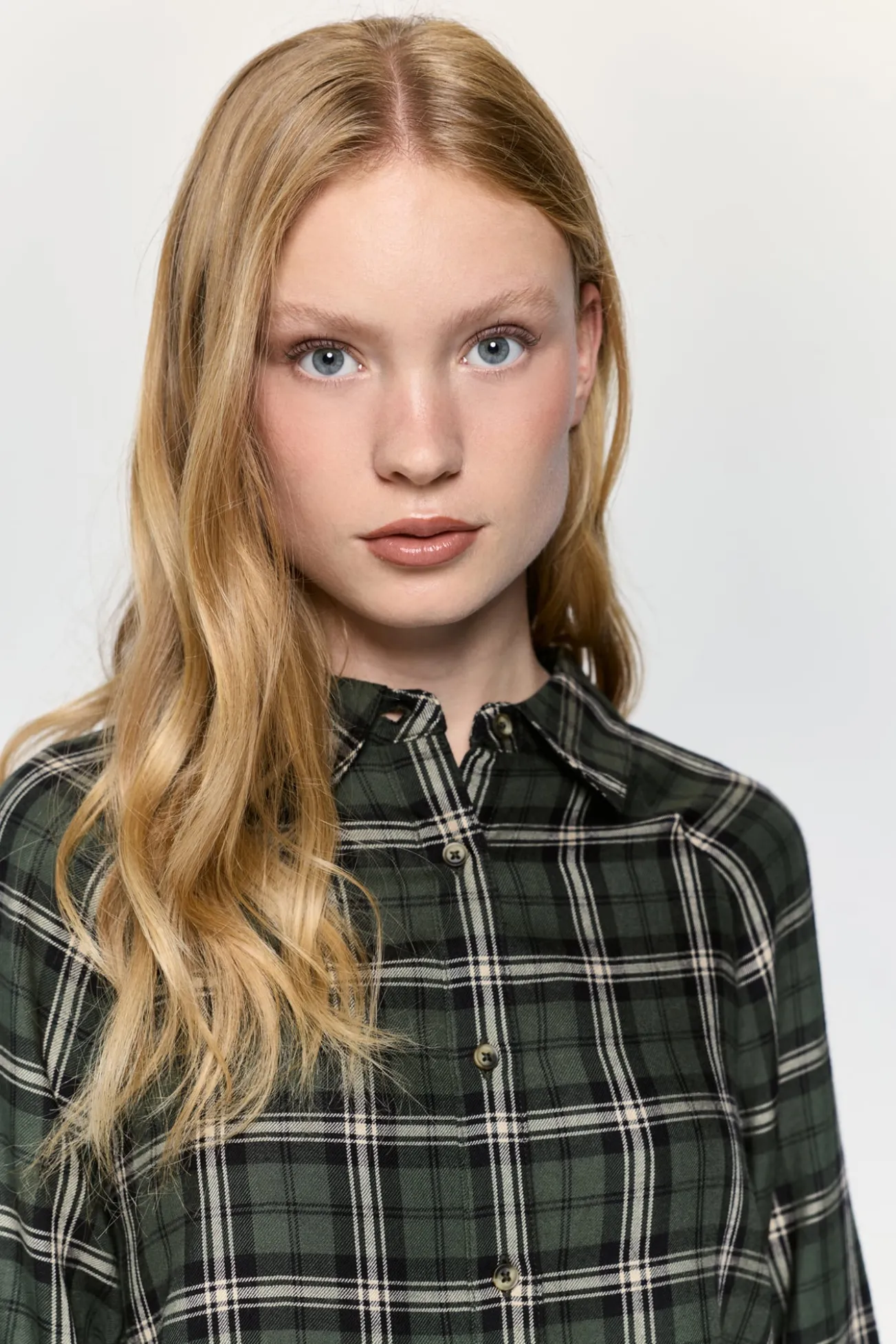 Camisa gola tartan com gola e lapela