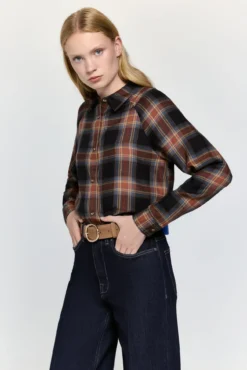 Camisa gola tartan com gola e lapela